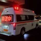 施設前の救急車
