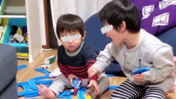 血縁のない兄弟