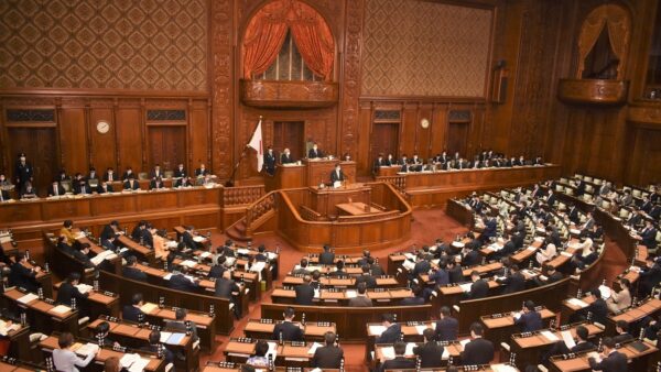 90歳の国会視聴