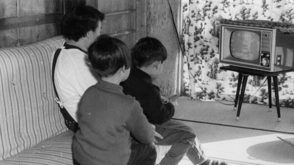 高齢者とテレビ